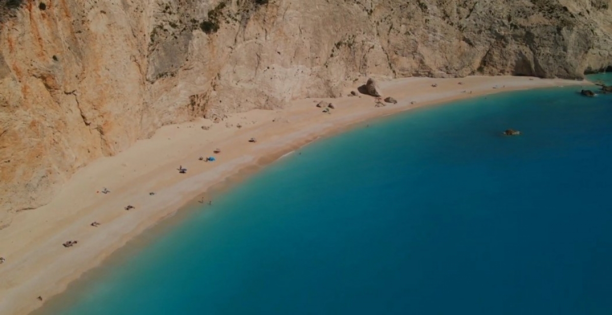 Βίντεο: Λευκάδα, το νησί που πάντα… επιστρέφεις!