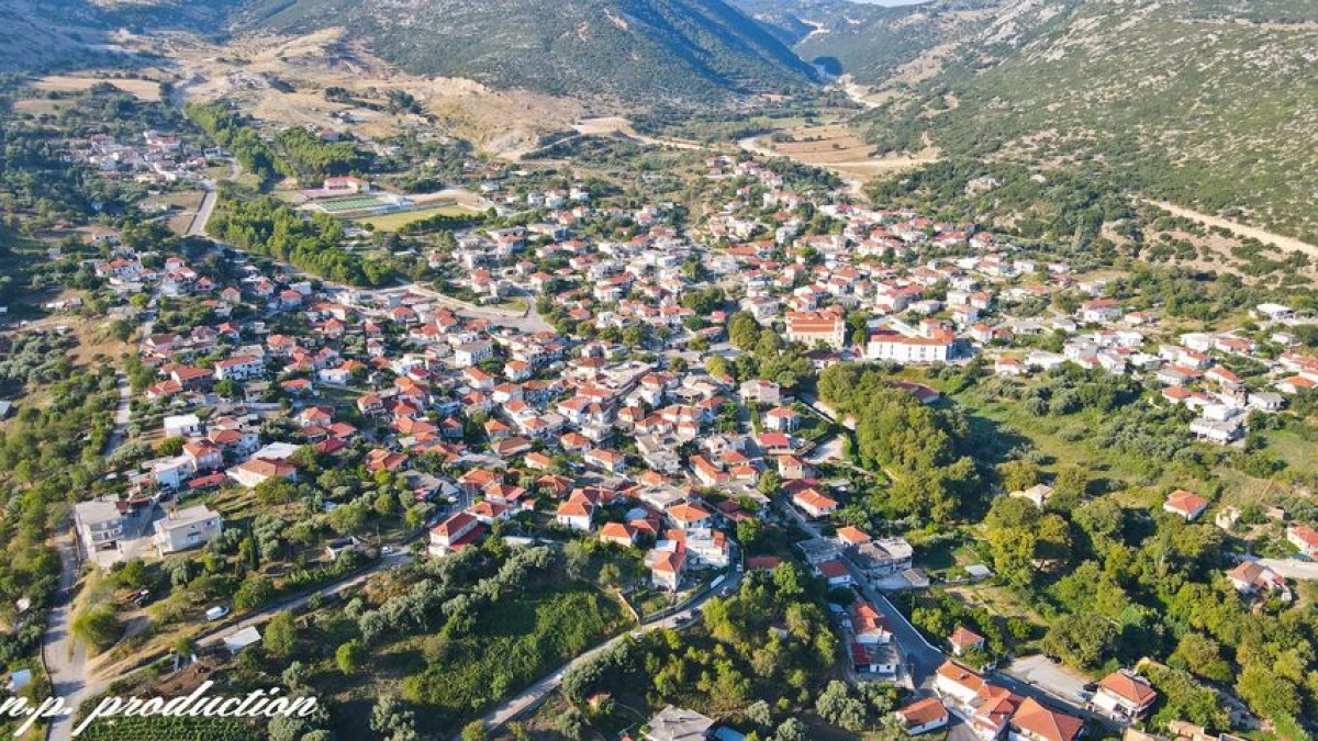 Μοναστηράκι Βόνιτσας: Το παραμυθένιο χωριό στα Ακαρνανικά