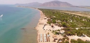 Αιτωλοακαρνανία: Η εντυπωσιακή παραλία του Λούρου (βίντεο)