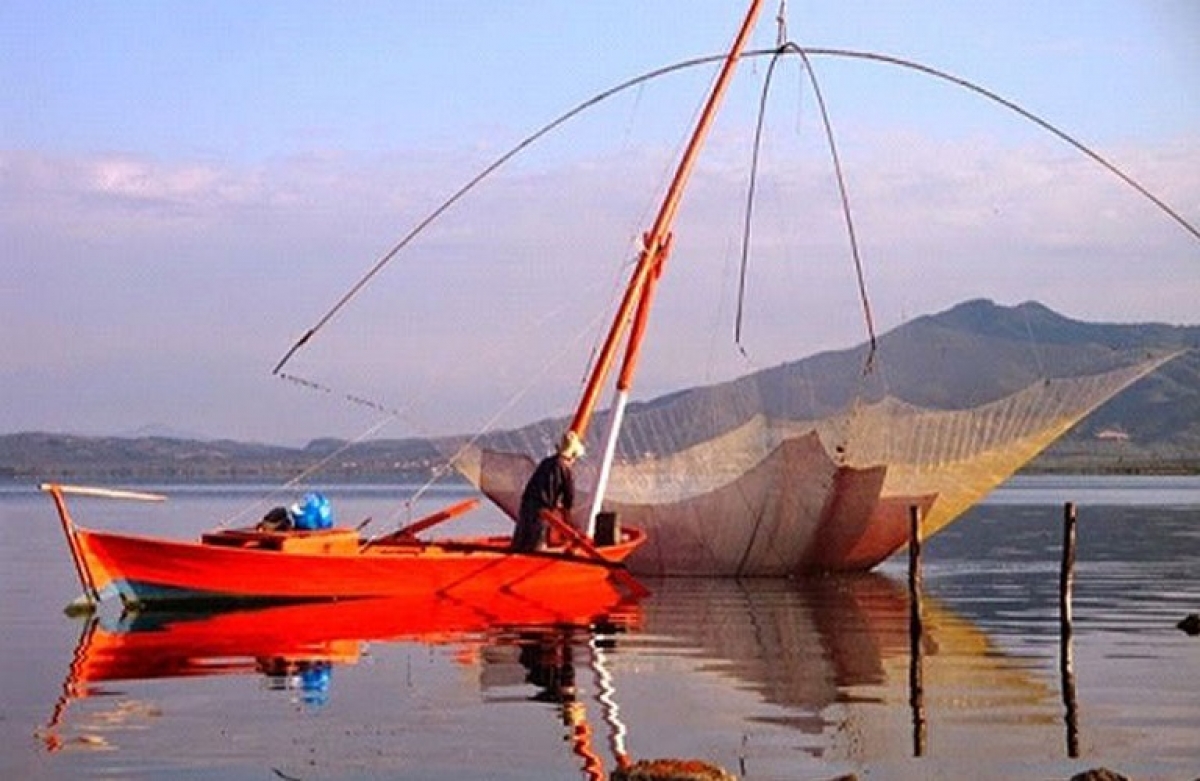 Ψάρεμα με Σταφνοκάρι στο Αιτωλικό