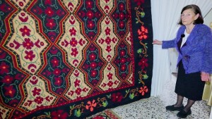 Μπήκαμε στο Μουσείο της κυρίας Αρετής - Η τέχνη που χάνεται (Βίντεο)