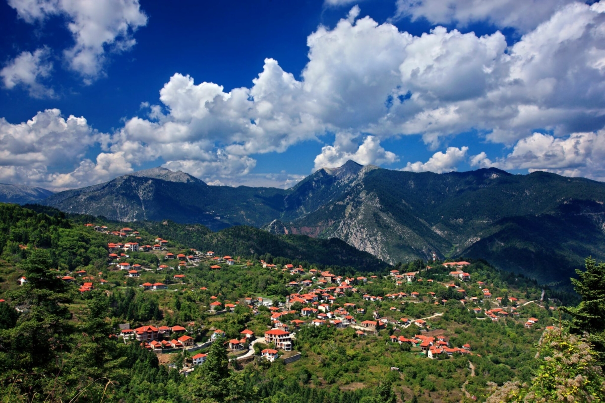 Ορεινή Ναυπακτία: Ένας αυθεντικός προορισμός με γραφικά χωριά που αξίζει να επισκεφθείτε (www.pronews.gr)