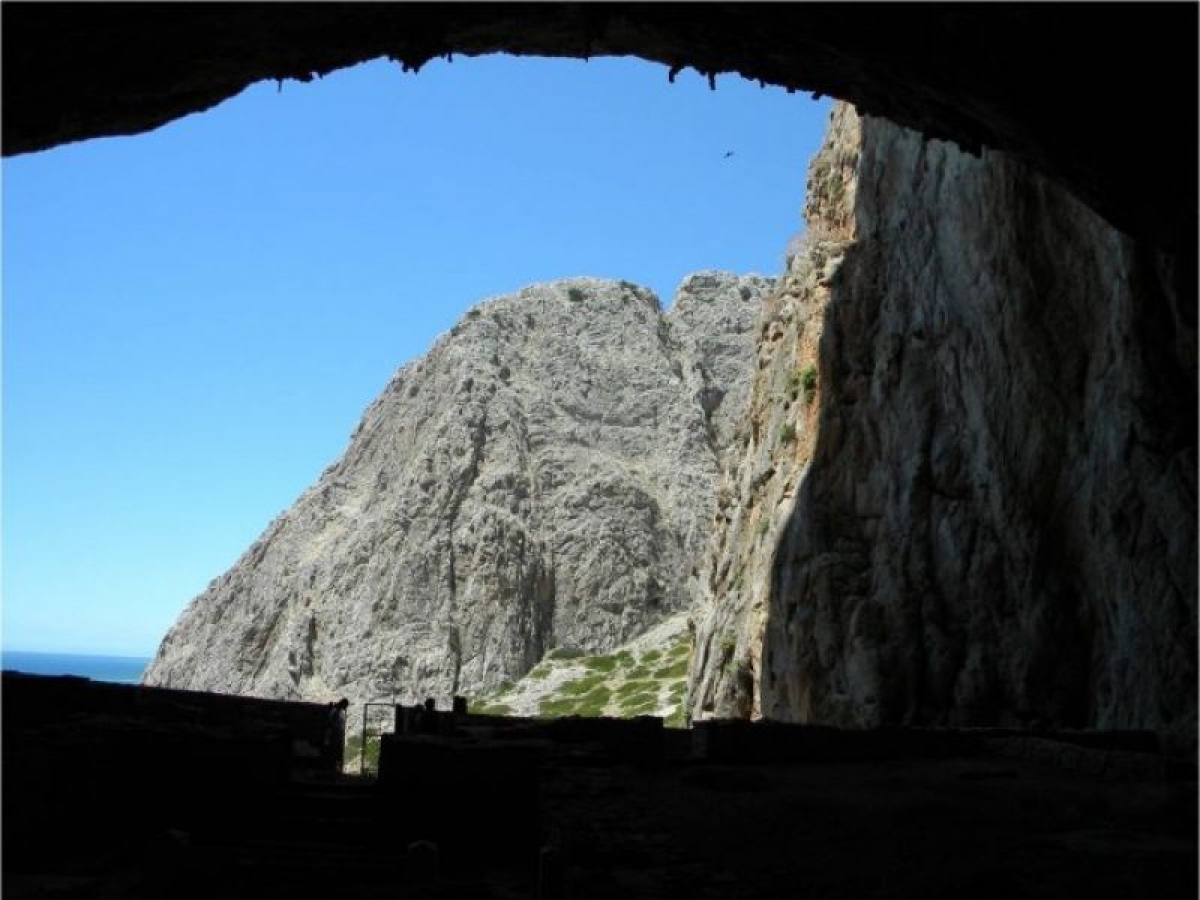 “Σπήλαια Αιτωλοακαρνανίας: Ένας άγνωστος ιστορικός και αρχαιολογικός θησαυρός”