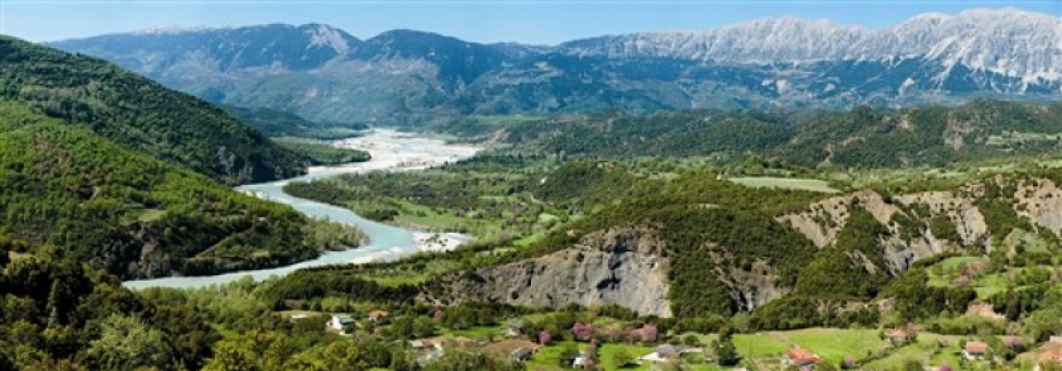 Περιπλάνηση στην Κοιλάδα του Αχελώου (www.tovima.gr)