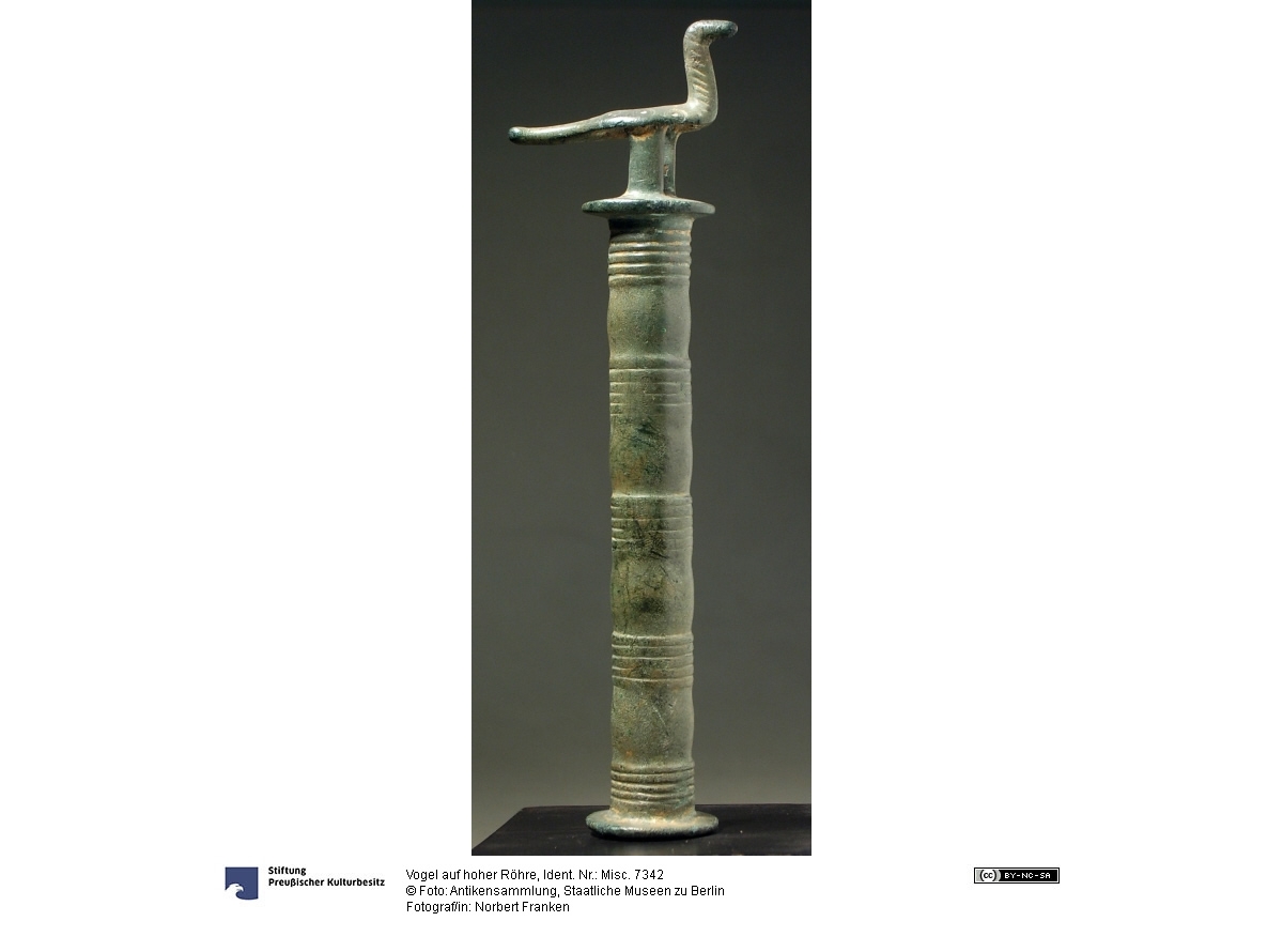 Το μπρούντζινο πουλί του Αγρινίου του 8ου αιώνα π.Χ. που κοσμεί το Μουσείο του Βερολίνου