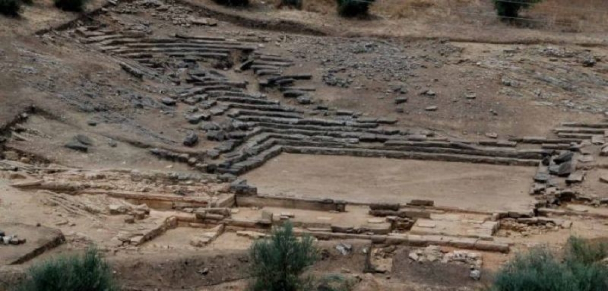 Τα αρχαία θέατρα της Αιτωλοακαρνανίας (φωτο + βίντεο)