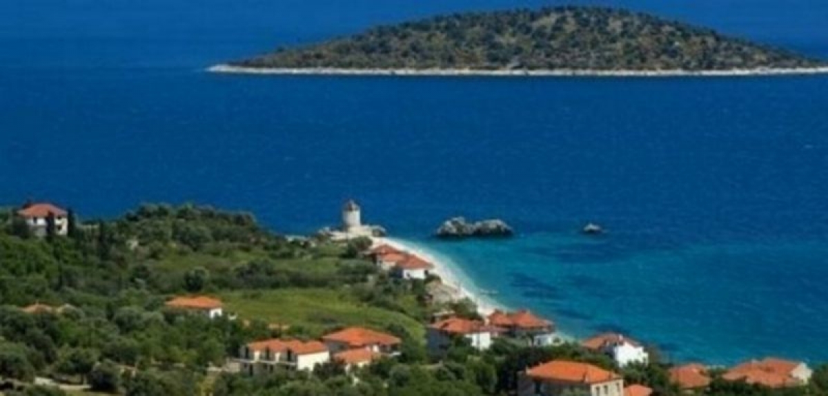 Κάλαμος – Καστός: Τα μαγευτικά νησάκια του Ιονίου (www.ethnos.gr)