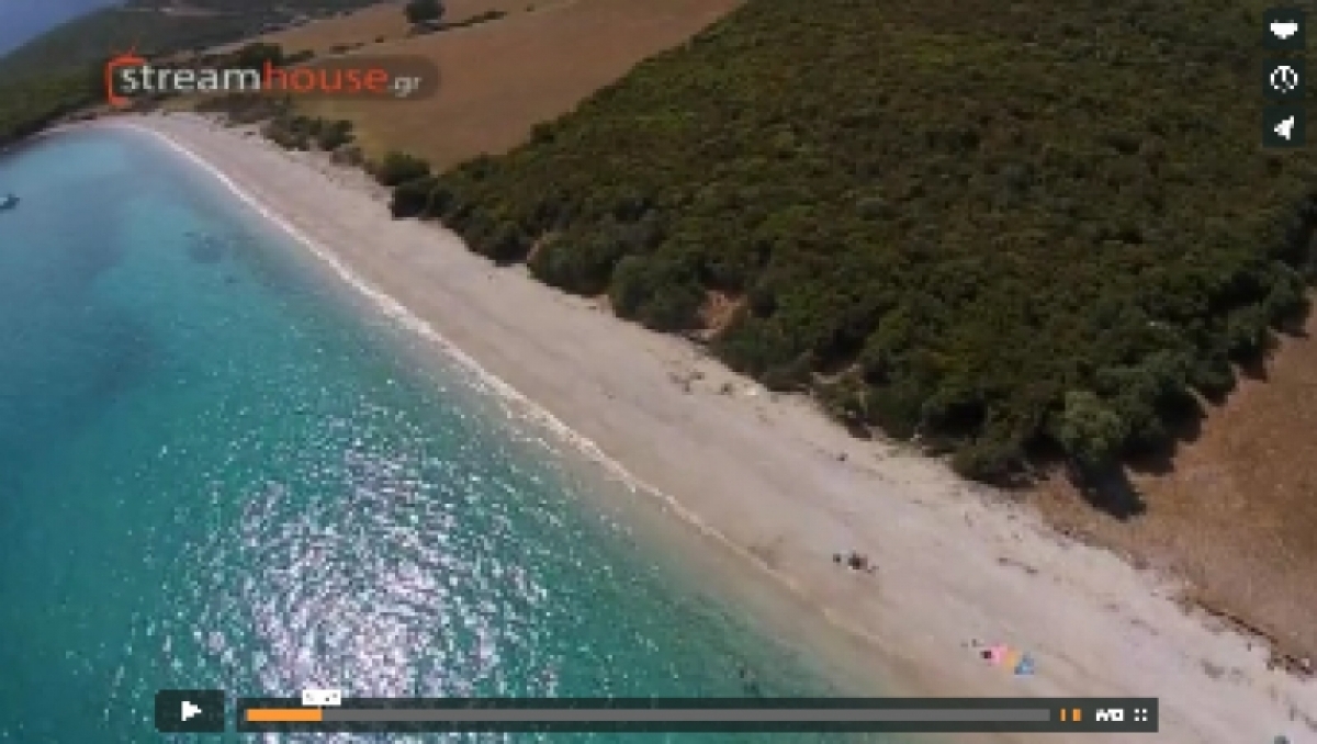 Η παραλία στo Βαθυαβάλι από ψηλά (βίντεο)