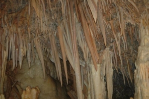 Το σπήλαιο της Κονοπίνας