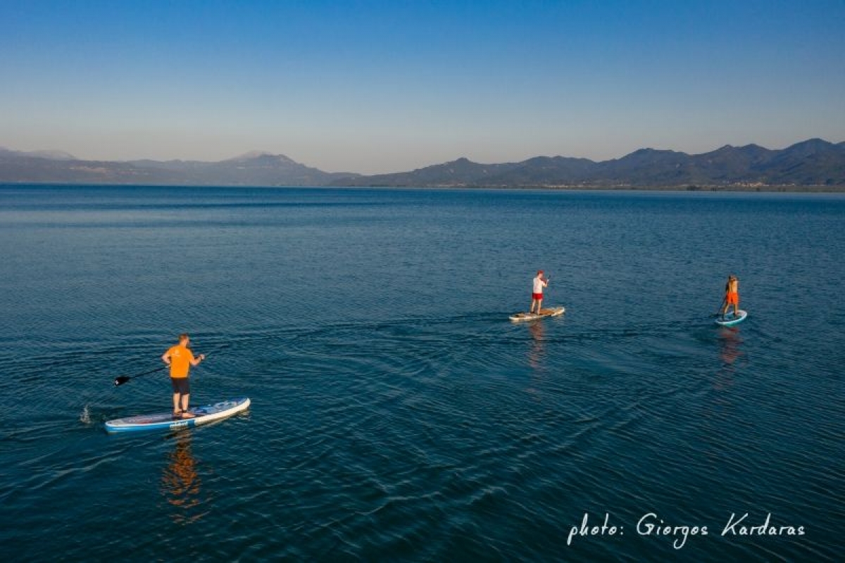 Canoe Kayak Sup στήν λίμνη Τριχωνίδα (φωτο)