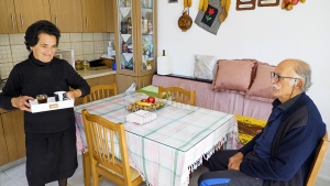 Δύσκολη αλλά ευτυχισμένη ζωή στα βουνά της Ευρυτανίας (Βίντεο)