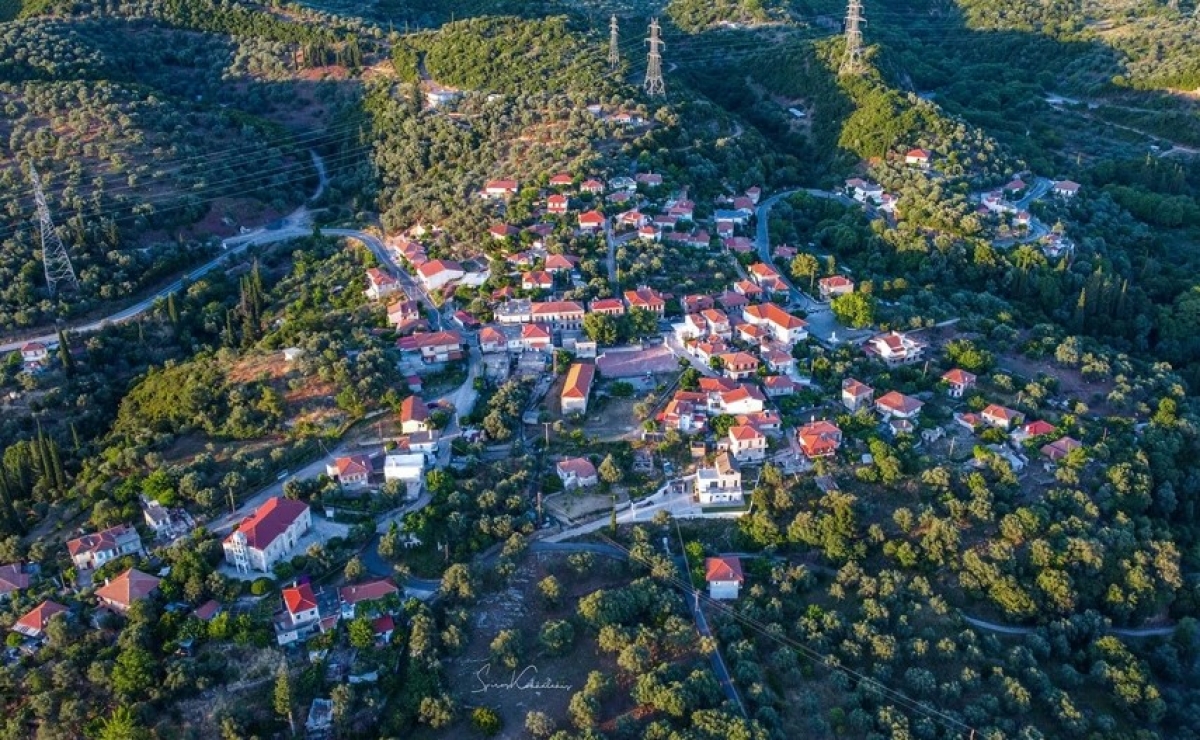 Μυρτιά, το χωριό- έκπληξη στην Αιτωλοακαρνανία (φωτο-video) (www.newsbeast.gr)