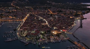 Έτσι φαίνεται η Λευκάδα από ψηλά όταν βραδιάζει… (video)