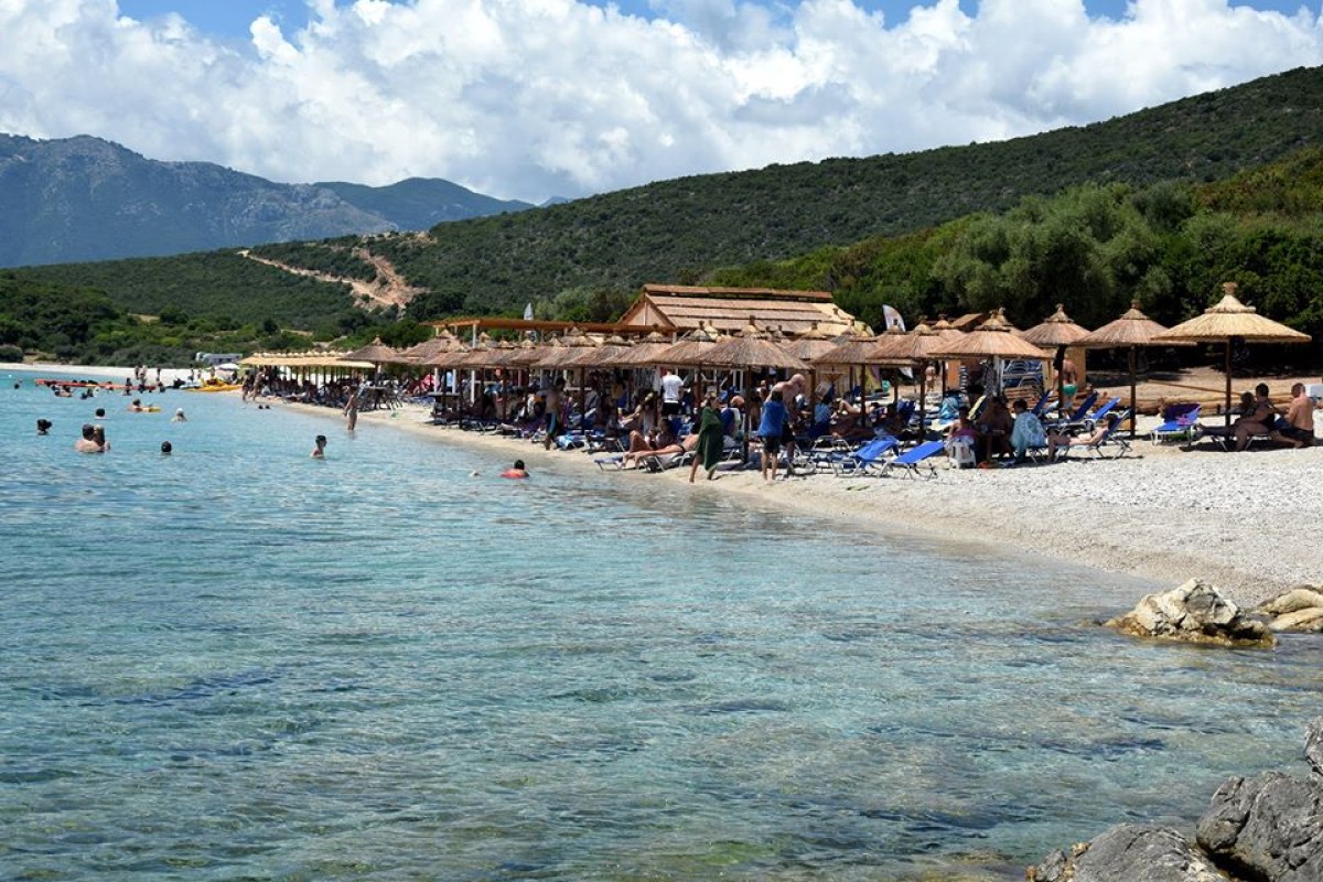 Βαθυαβάλι Πογωνιάς – Παλαίρου: Η διαμαντένια παραλία της Αιτωλοακαρνανίας
