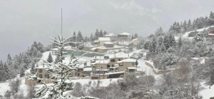 Χιονισμένα Κρυονέρια Ναυπακτίας: Ένα χωριό σαν παραμύθι στην αγκαλιά του χειμώνα