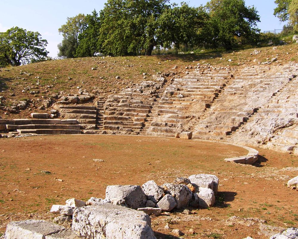 Θέατρο Οινιαδών